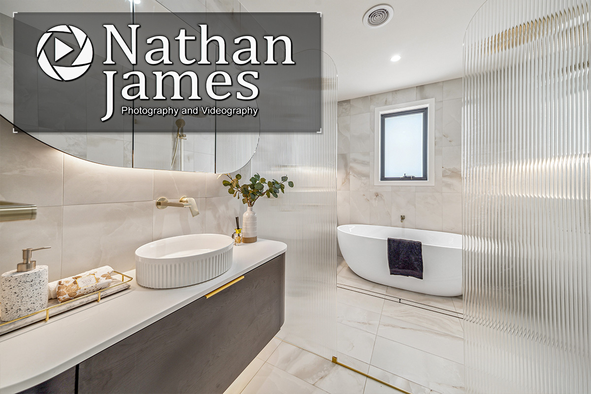 Real Estate Photography Bathroom